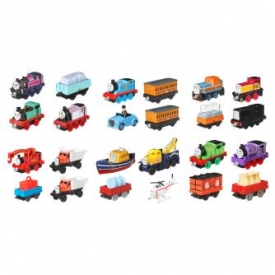 Набор Thomas & Friends Томас и его друзья из трех новых персонажей-паровозиков с вагончиком в ассортименте