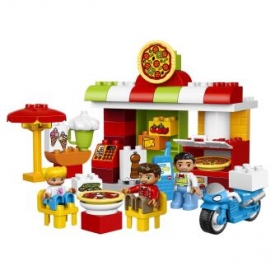 Конструктор LEGO DUPLO Town Пиццерия (10834)