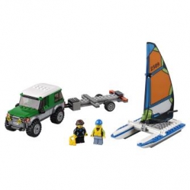 Конструктор LEGO City Great Vehicles Внедорожник с прицепом для катамарана (60149)