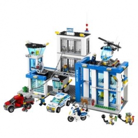 Конструктор LEGO City Police Полицейский участок (60047)