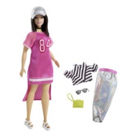 Набор Barbie Игра с модой Кукла и одежда  FRY81