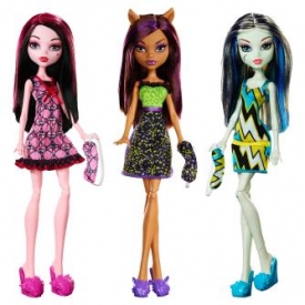 Кукла Monster High Пижамная вечеринка в ассортименте DPC40